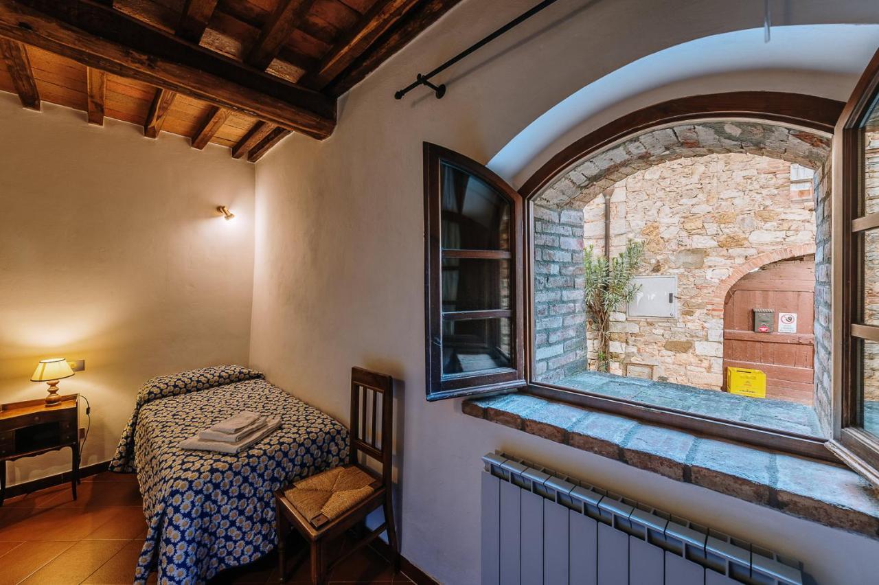 Borgo Villa A Sesta San Gusme المظهر الخارجي الصورة